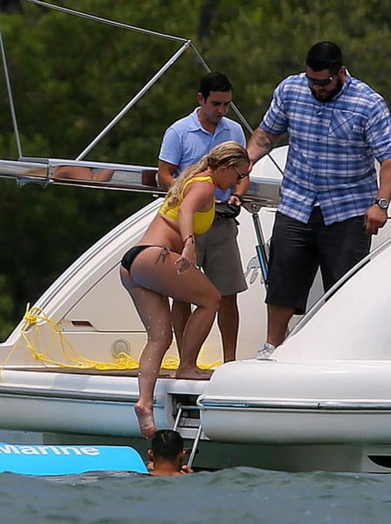 Britney-Spears-fappening-002647