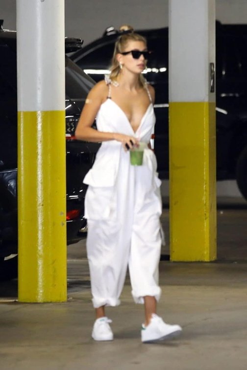 Hailey-Bieber-fappening-005858